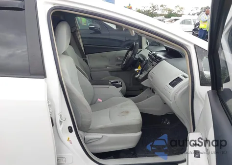 2013 Toyota Prius V Two из США, поврежденный, VIN JTDZN3EU2D3193939